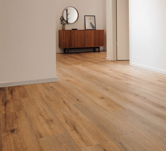 Century Flooring & Decor Floors